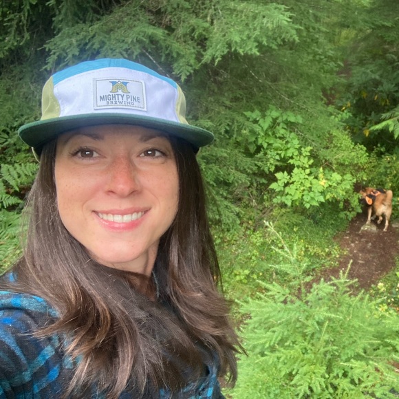 Meet your Posher, Jessica - Picture 1 of 1